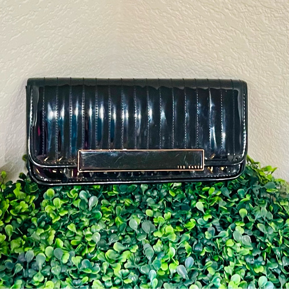 TED BAKER Black Benet Patent Quilted
Clutch Bag